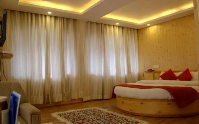 Hotel Dream Land – Guest Rooms – Manali