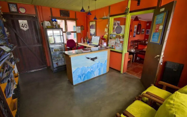 Lago Argentino Hostel