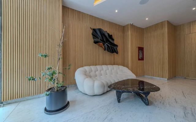 Icon Cibeles heart of La Roma