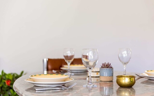 Quiet Kensington Mews House