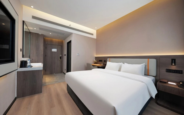 World Hotel  Jinan CBD MixC Branch