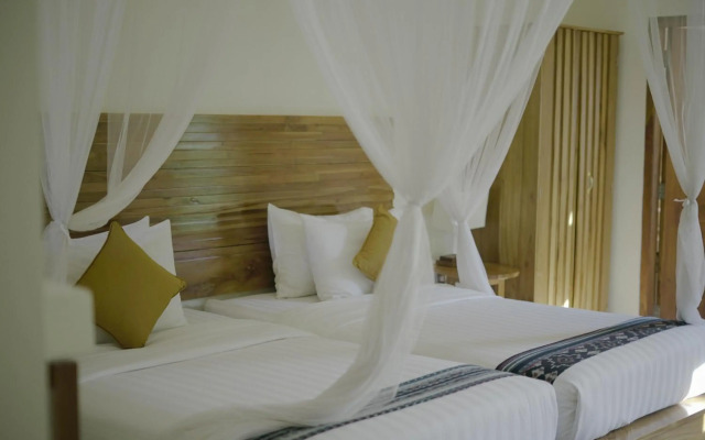 Puri Sari Beach Hotel
