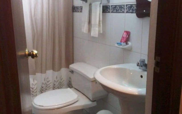 Hostal Kontiki Miraflores