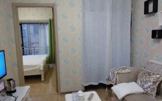 Wuhan Loving Home Apartment