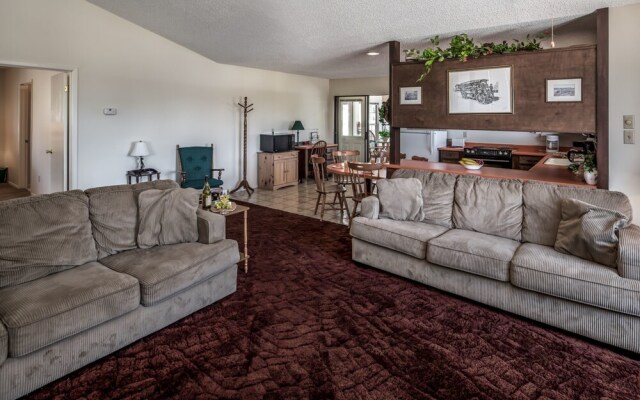 Ruidoso Three-bedroom