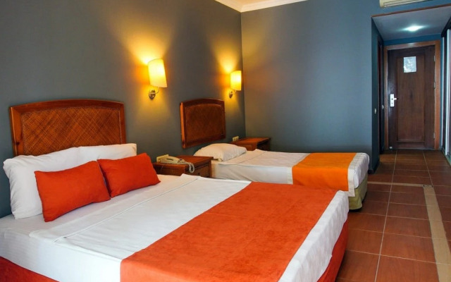 Middle Town Bodrum Beach Hotel