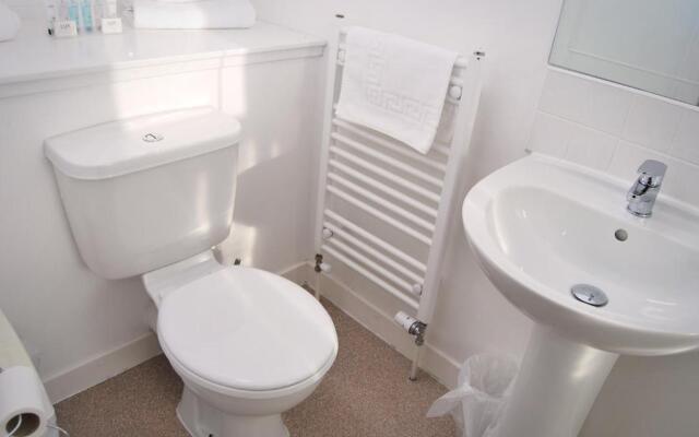 The Old SchoolHouse Hotel