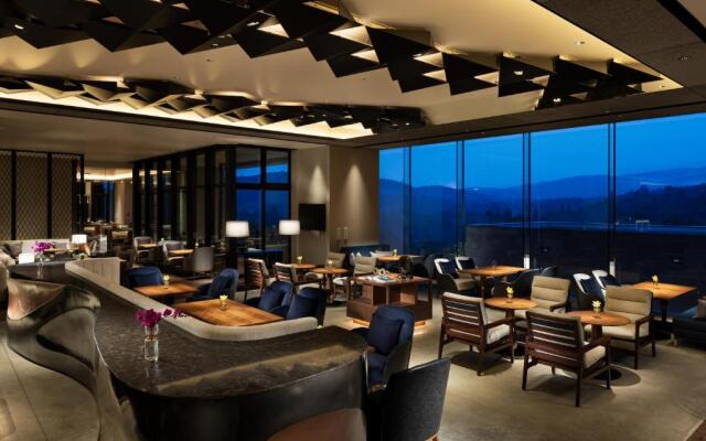 Fuji Speedway Hotel - The Unbound Collection by Hyatt