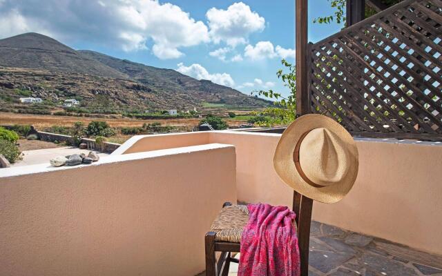 Villa Pezoula Santorini
