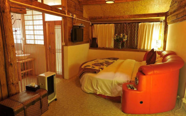 Lijiang Zhen Shui Ren Jia Inn