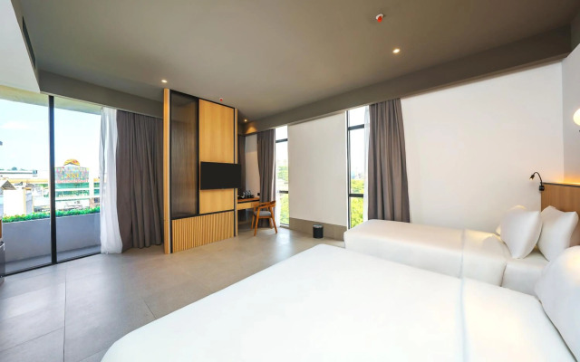 Ando Hotel Batam