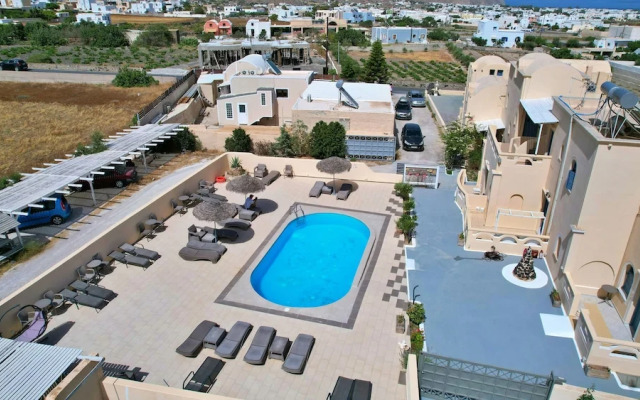Leon Lux Apartments