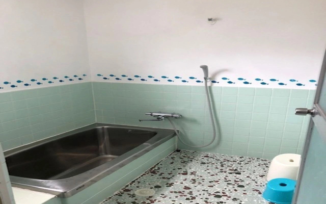 Guesthouse Yadokari – Bathroom – Imabari