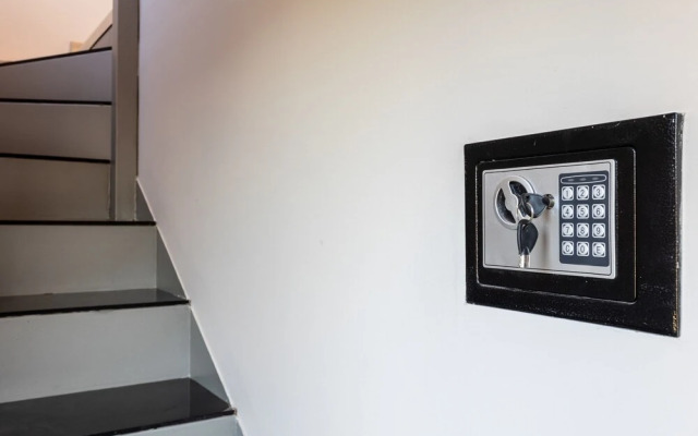 Ventiri Lofts - Cozy Penthouse With Balcony
