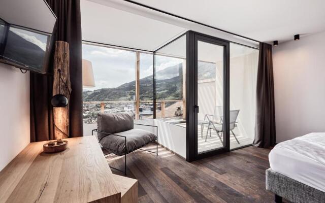Haller Suites & Restaurant