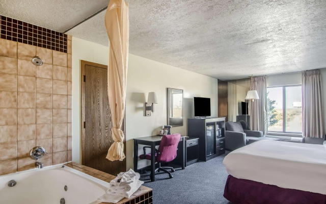 Americas Best Value Inn & Suites Ft. Collins E at I-25