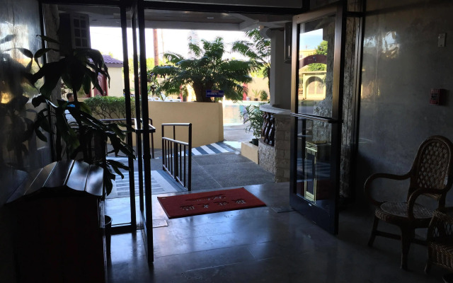 Island Hotel Saipan