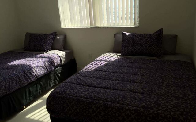 Lyx Miami Suites
