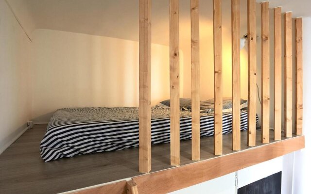 Bed In Marseille B2