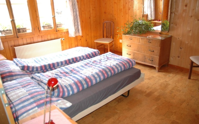 Serene Farmhouse in Habkern With Parking – Guest Rooms – Habkern
