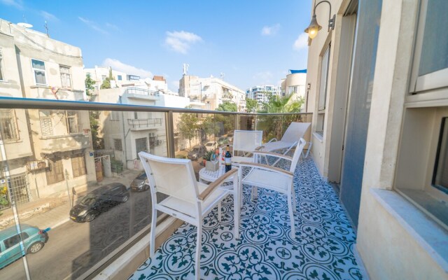 Amazing Apartment Near the Beach