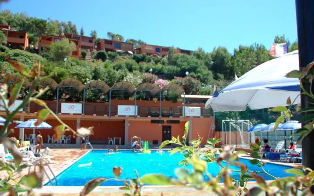 Villaggio Turas