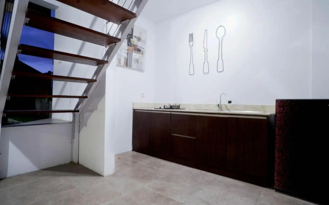 The Lumbung Wood Villa