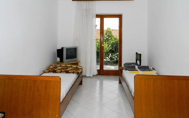 Apartments Josip
