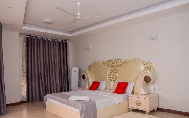 Stay.Plus Antalya Luxury Apartment