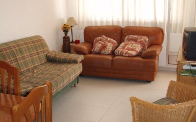 Apartamentos Irta Playa 3000