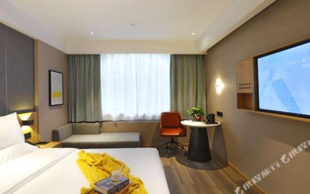 Zhanghe Hotel (Xi 'an Jingwei Industrial Park Store)