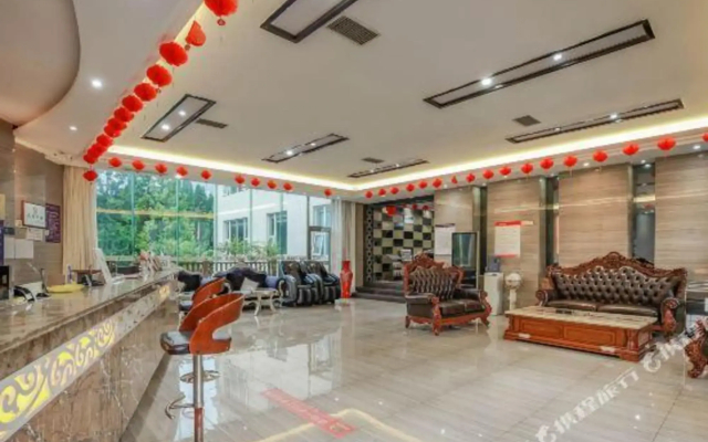Bayi Garden Hotel