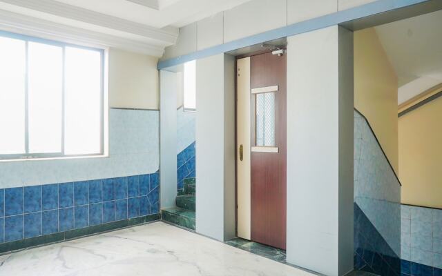 OYO 15223 Hotel Eshosans Palace