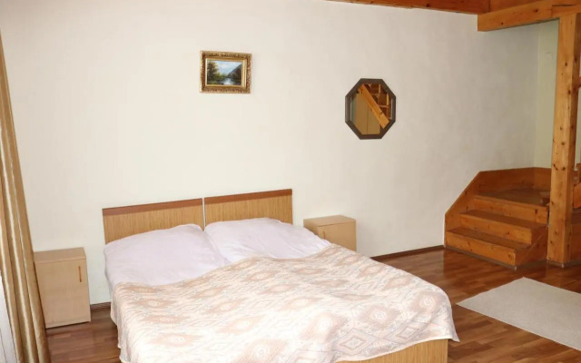 Taoskari Hotel