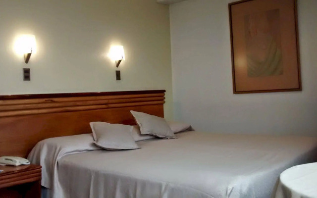 Gala Hotel & Centro de Eventos