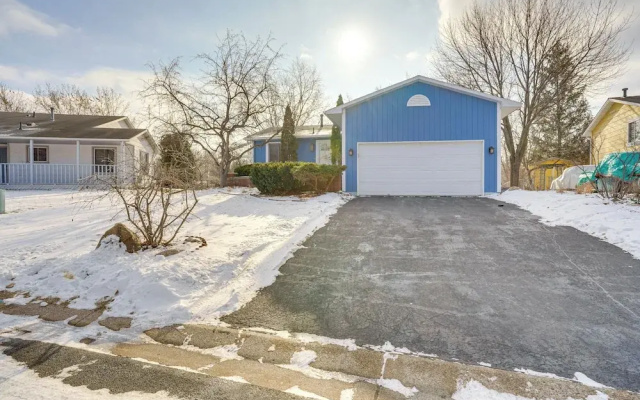 Charming Savage Home w/ Yard: 18 Mi to Minneapolis
