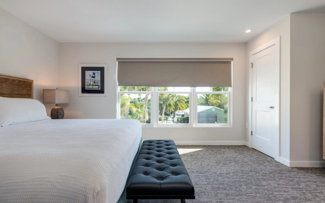 Escape Coastal Resort on Casey Key