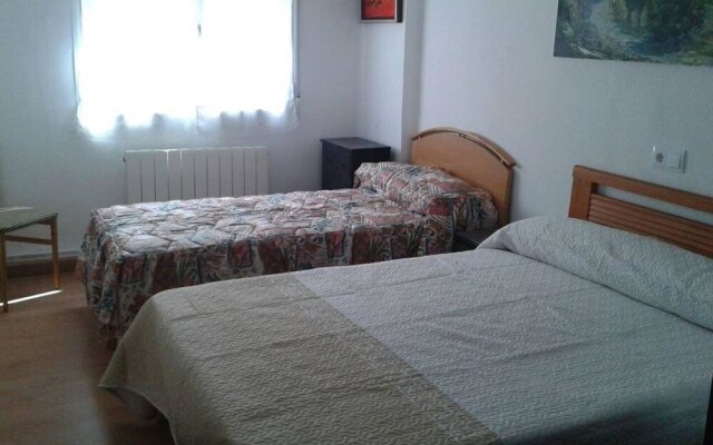 Apartment With 2 Bedrooms in Logroño