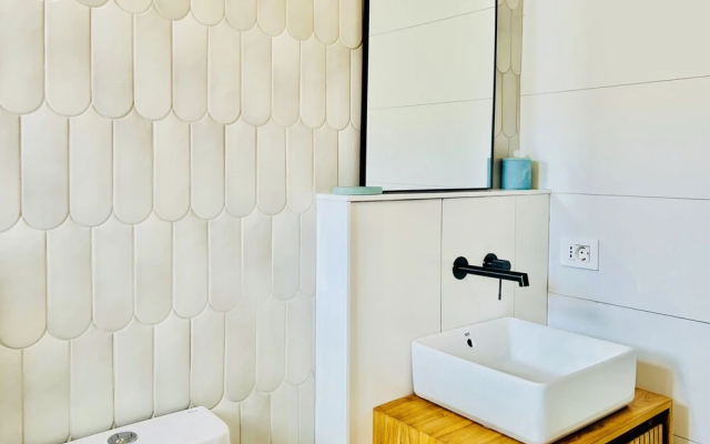 CIH Apartments