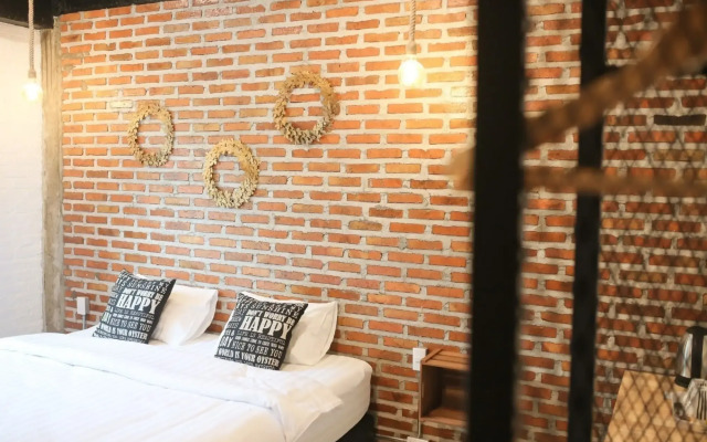 Manonnee Hotel