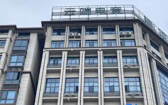 Ts Nuvens – Exterior – Yichun