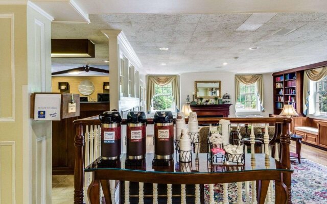 Comfort Inn Rockland - Boston