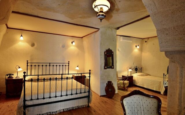 Esbelli Evi Cave Hotel