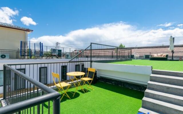 Zuilan Hostel