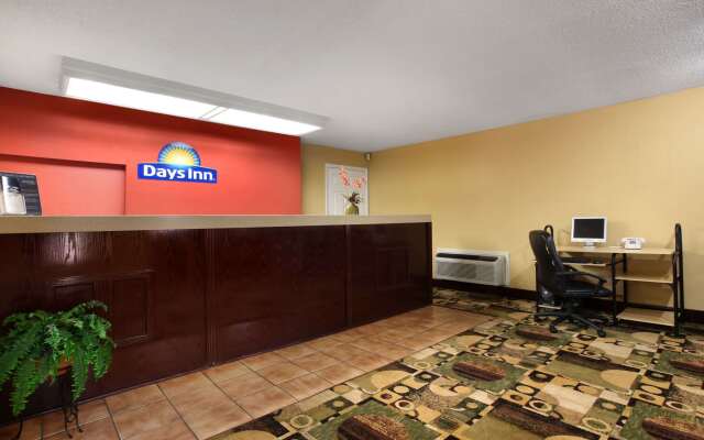 Days Inn by Wyndham Harriman