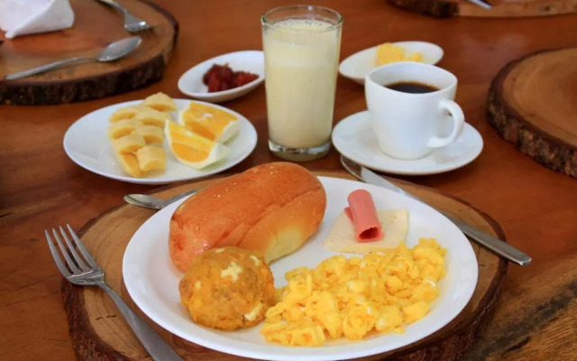 Natura Gardens Galápagos Hotel