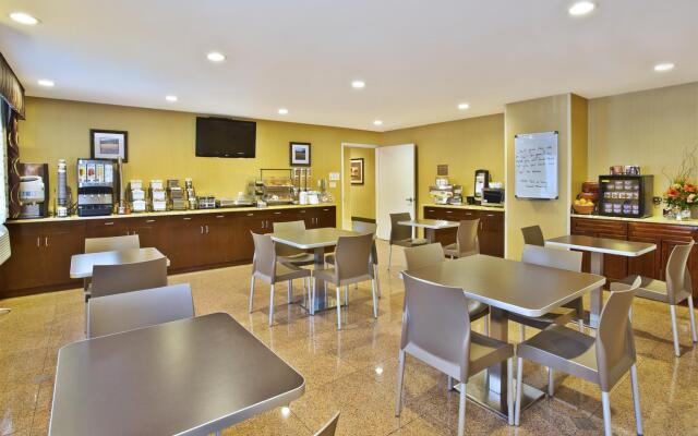 Best Western PLUS Arena Hotel