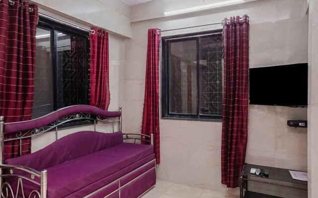 OYO 23069 Home Grand 4BHK Lonavala