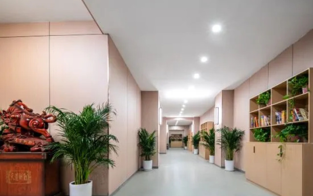 Mingjin Boutique Hotel