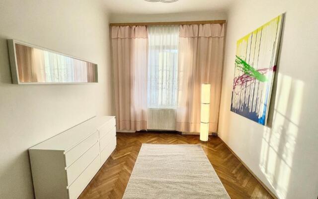 Apartment zum Schlossberg - Top 1 self check-in